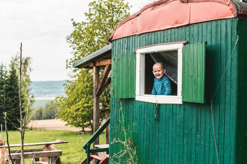 "Iedere dag een prachtig uitzicht tijdens een tiny retreat in de natuur."